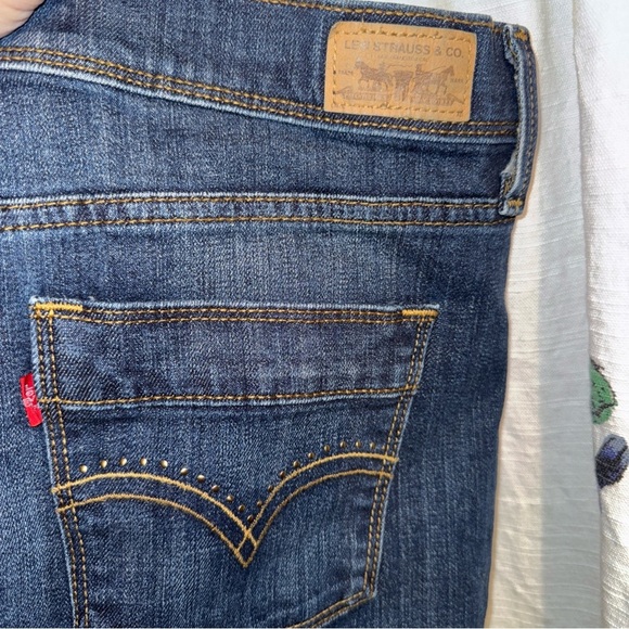 Levi’s Denim Pencil Skirt - Picture 3 of 6
